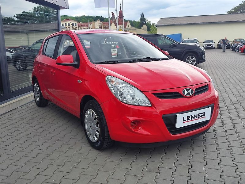 Hyundai i20 1.25i/57kW Classic Plus+ AC - fotka 3 z 24