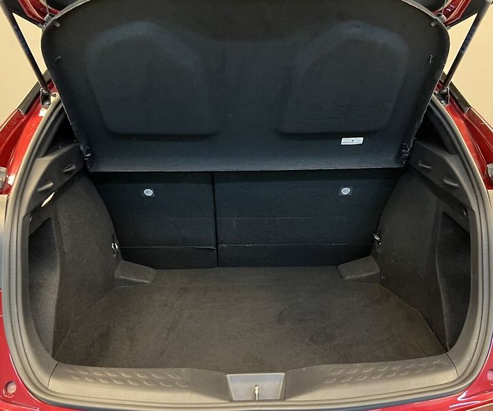 Toyota C-HR 1,8 Hybrid AT Selection - fotka 11 z 16