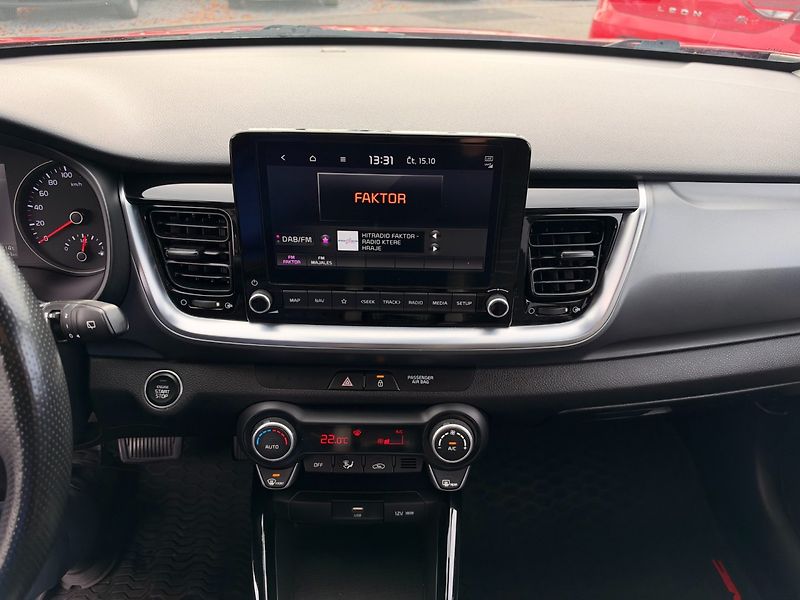Kia Stonic (2020) 1.0 T-GDi,88 Kw Platinum - fotka 30 z 32