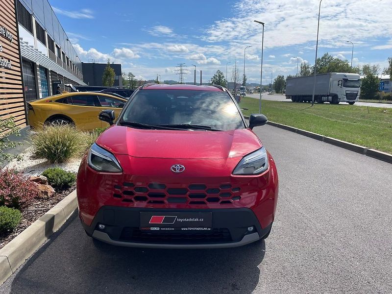 Toyota Yaris Cross 1.5 Hybrid 130k FWD Style - fotka 8 z 27