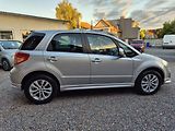 Suzuki SX4 (2013) 1.6VVT 88KW CITY + - náhled 14