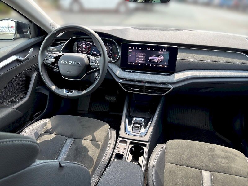 Škoda Octavia (2025) M-HEV  Top Selection 1.5 TSI D - fotka 14 z 29