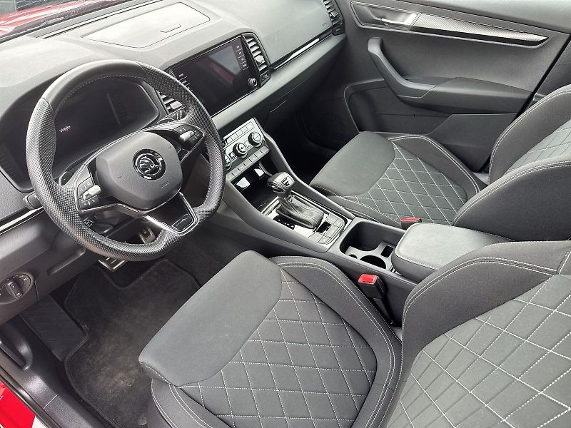 Škoda Karoq (2022) 2.0 TSI 4x4 DSG SportLine - fotka 6 z 35