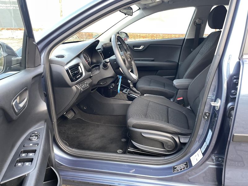 Kia Rio (2023) 1,0T-GDI Exclusive 7DCT  - fotka 9 z 21