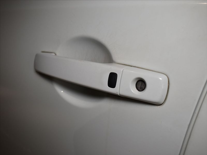 Nissan Qashqai 1,6 Pano,Bezklíč,Bose - fotka 18 z 19
