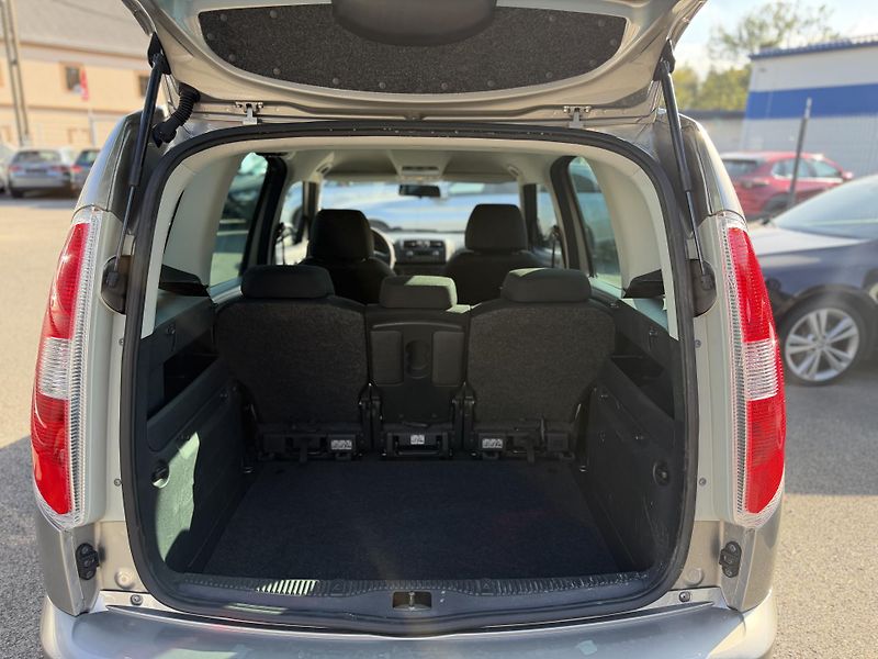 Škoda Roomster 1.2 Tsi, 63kw, 1. majitel - fotka 7 z 13