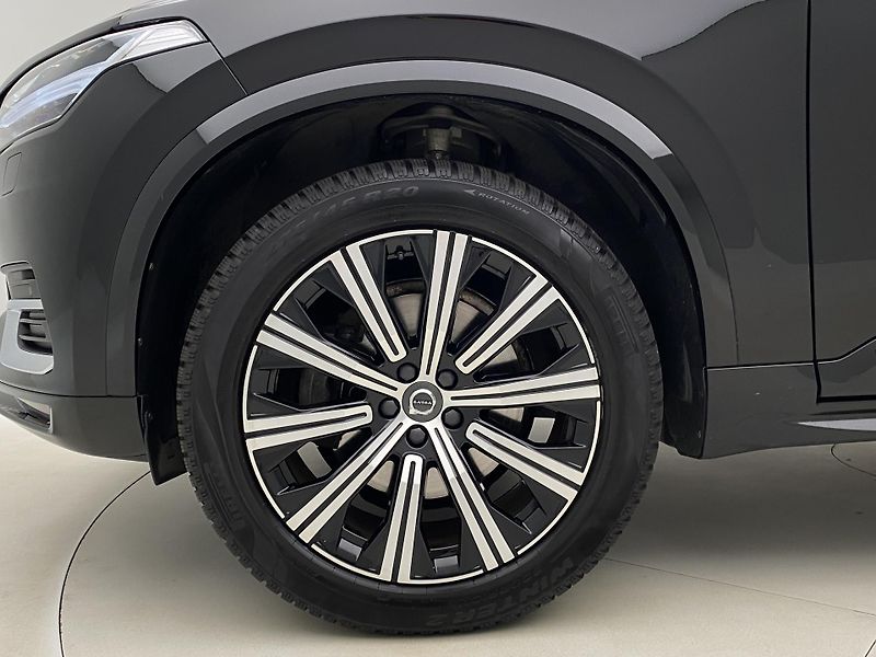 Volvo XC90 B6 AWD INSCRIPTION AUT CZ 7m - fotka 40 z 51