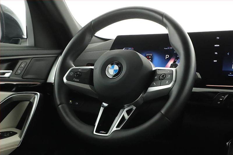 BMW X2 (2024) sDrive20i - fotka 8 z 20