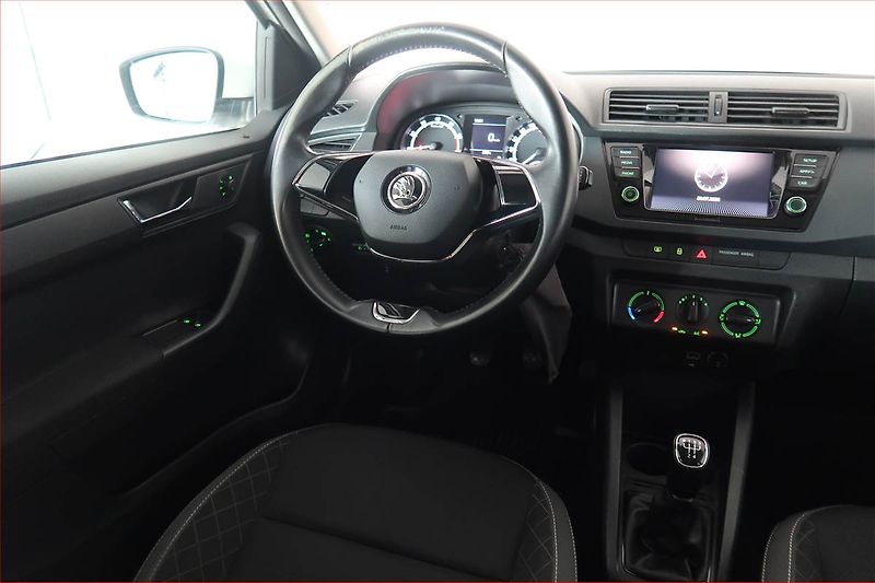 Škoda Fabia (2021) 1.0 TSI, ČR,1.maj - fotka 7 z 15