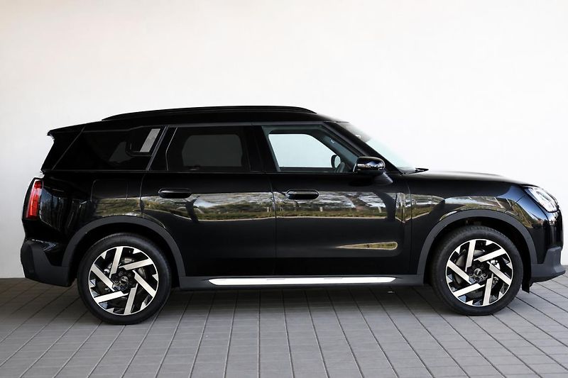 Mini Countryman C - fotka 4 z 16