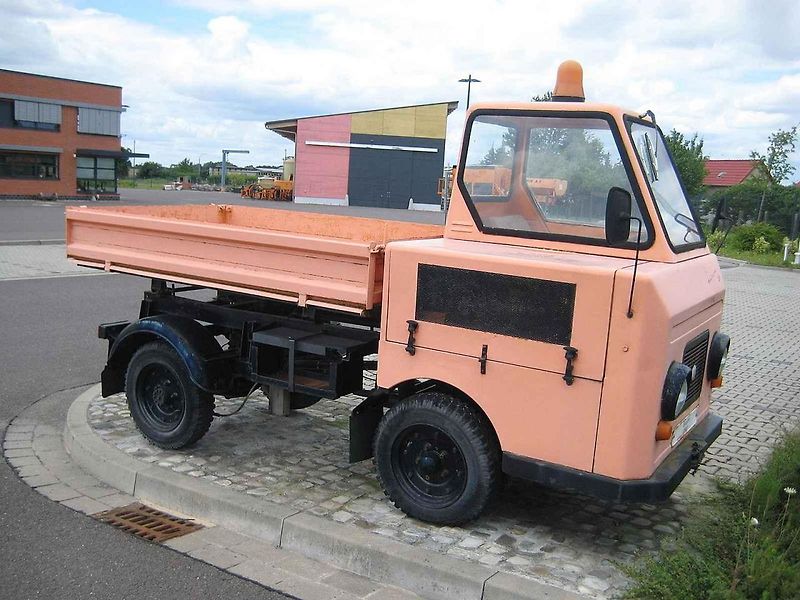 Multicar M25.