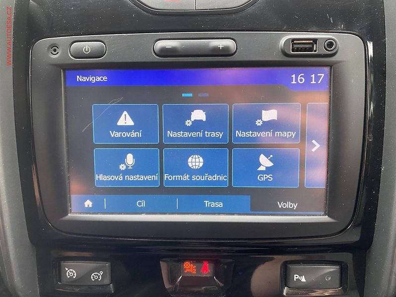 Dacia Duster (2017) 1.2TCe, AC, tempo, kamera - fotka 15 z 16