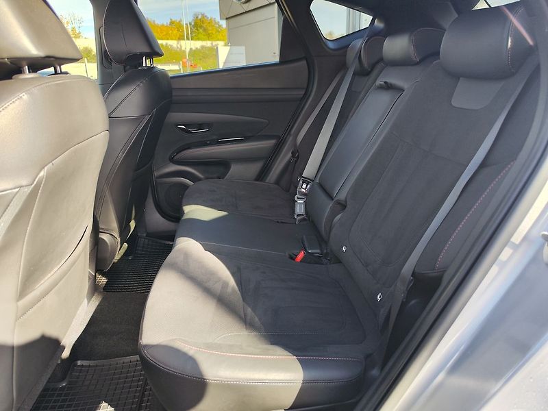 Hyundai Tucson 1.6 T-GDI/118kW N-Line DCT - fotka 13 z 34