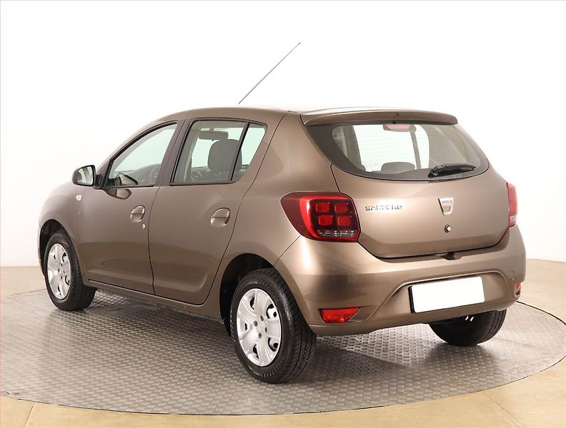 Dacia Sandero (2019) 1.0 SCe - fotka 4 z 15