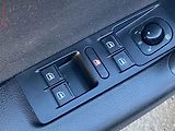 Volkswagen Passat (2011) 2.0TDi, 1.maj, Navi, park - náhled 11