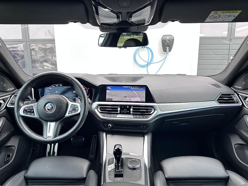 BMW Řada 4 M440i xDrive GranCoupé - fotka 6 z 29