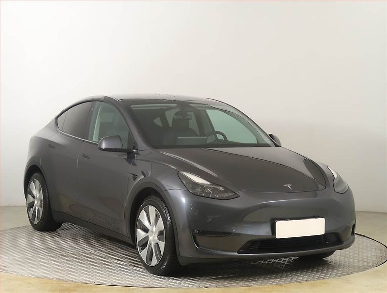 Tesla Model Y (2022) Long Range AWD 79kWh, SoH 89% - fotografie inzerátu