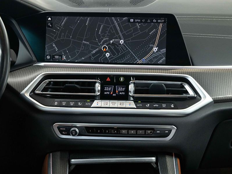 BMW X5 xDrive40d - fotka 14 z 23