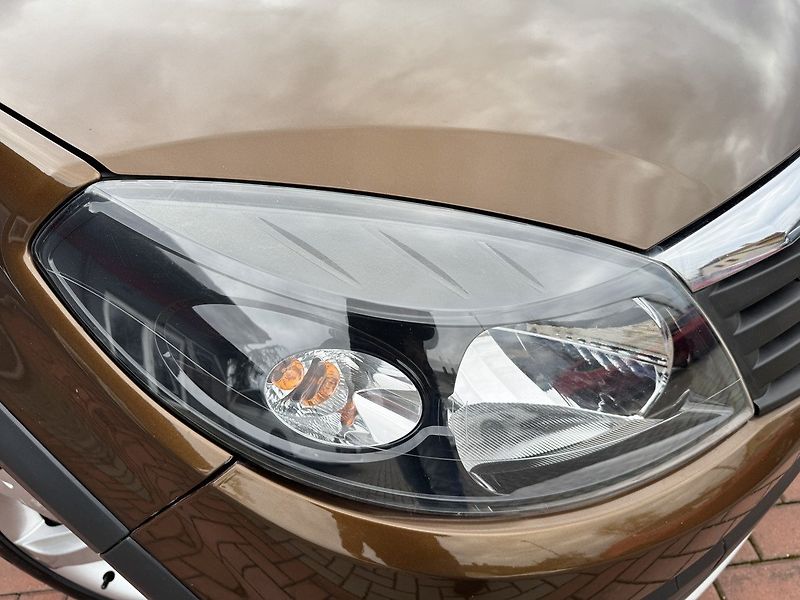 Dacia Sandero (2012) 1.6i LPG Klima Tažné Zař. - fotka 39 z 49