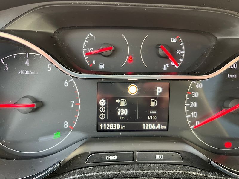 Opel Crossland X 1.2 Ultimate, Automat, Tažné - fotka 7 z 22