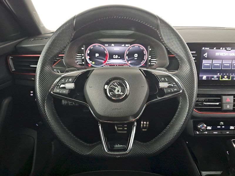 Škoda Kamiq (2023) 1.5TSi DSG 110kW MONTE CARLO - fotka 12 z 35
