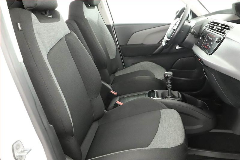 Citroën C4 SpaceTourer (2019) PureTech 130, Navi, Tempomat - fotka 7 z 13