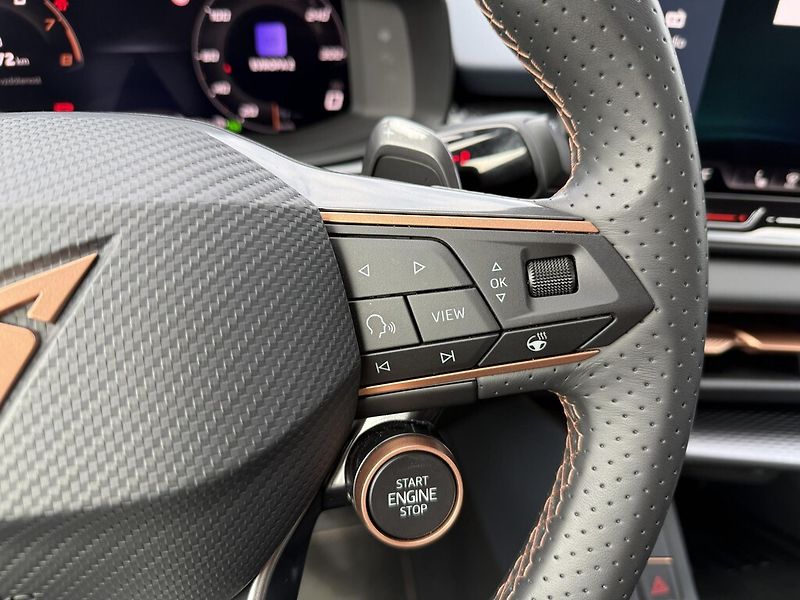Cupra Terramar DSG 4WD 2,0 TSi 150 kW - fotka 16 z 24