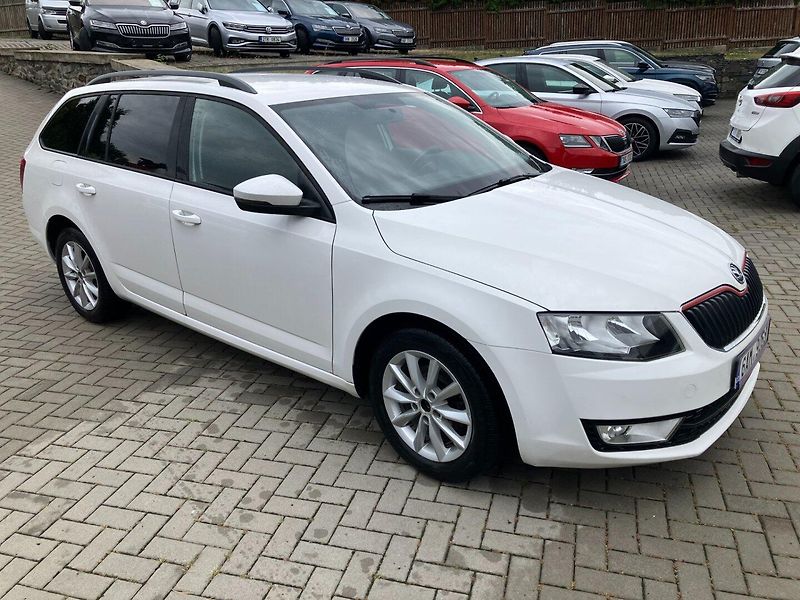 Škoda Octavia (2015) 1.6TDI 81kW VÝHŘEV SED TAŽNÉ - fotka 2 z 23