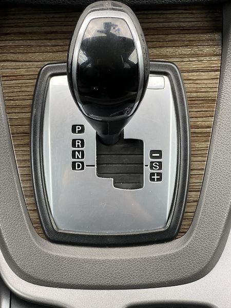 Ford C-MAX GHIA 2.0TDCi AUTOMAT TEMPOMAT - fotka 22 z 41