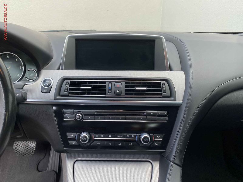 BMW Řada 6 (2014) 3.0 D 640d xDrive, ČR, M - fotka 12 z 23