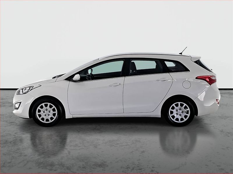 Hyundai i30 (2014) Trikolor Plus 1.6 CRDi - fotka 3 z 16