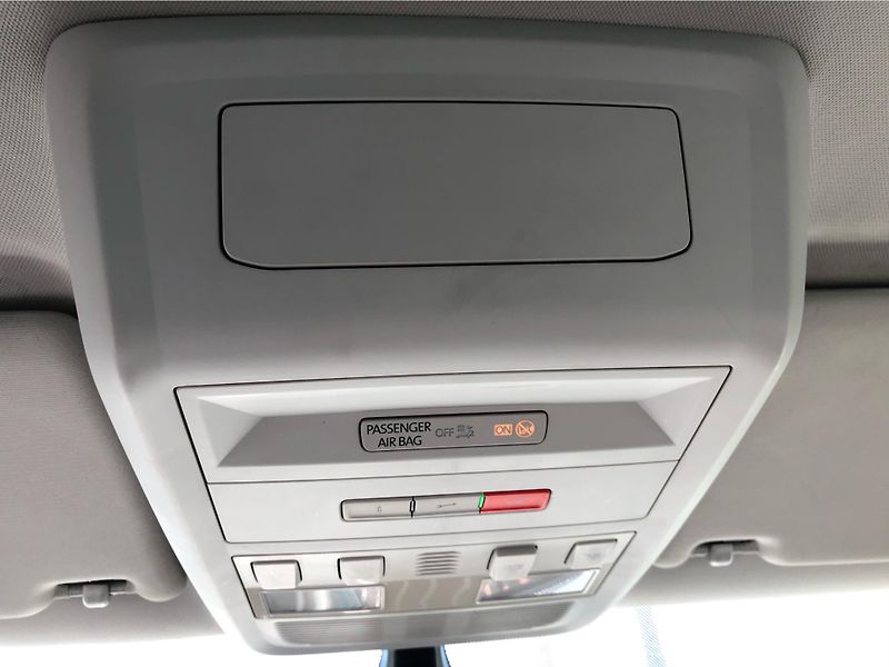 Volkswagen Caravelle 2,0 TDI 4motion Highline - fotka 24 z 29