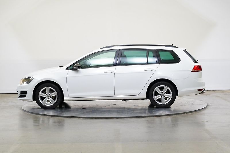 Volkswagen Golf - fotka 3 z 29