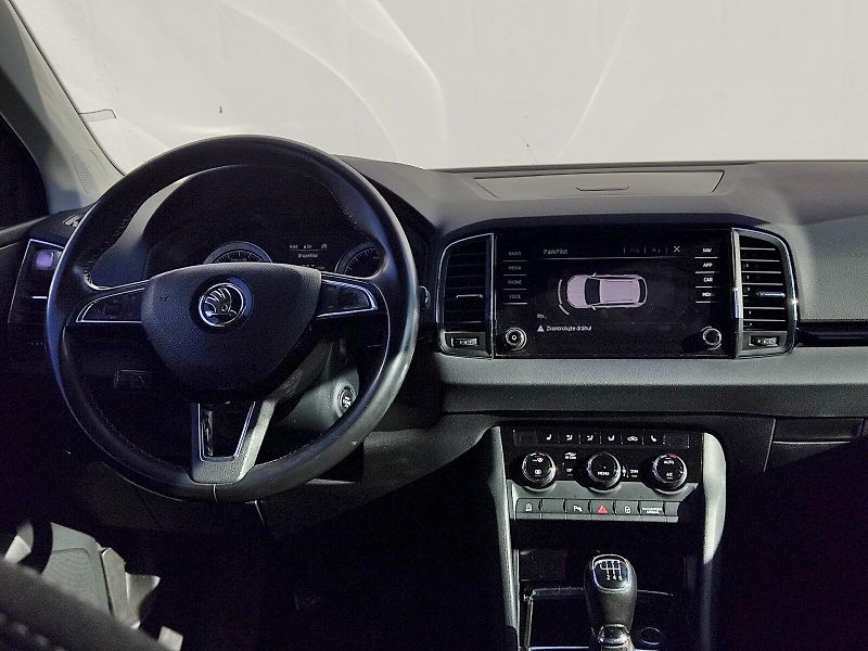 Škoda Karoq (2019) Style 1,6 Tdi 85 Kw - fotka 6 z 34