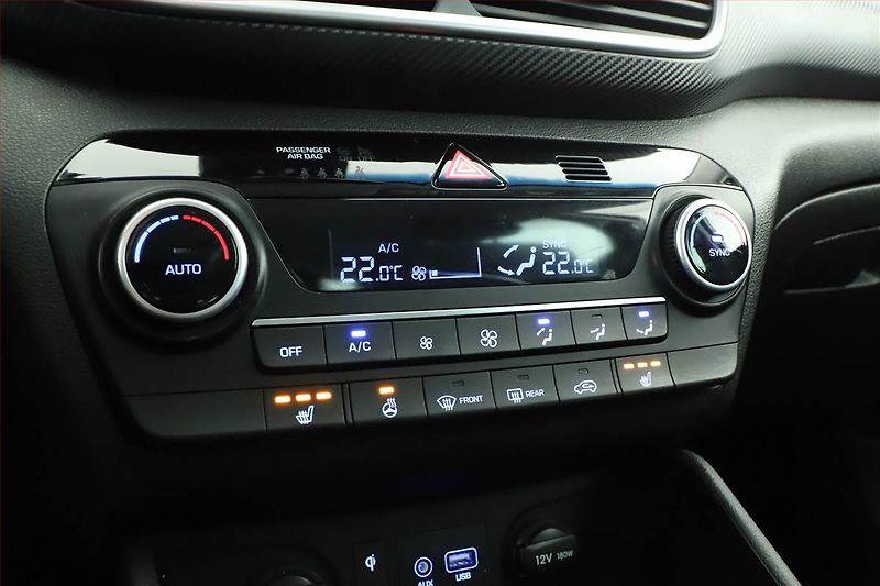 Hyundai Tucson (2020) Adventure 1.6 CRDi, ČR,1.maj - fotka 13 z 21