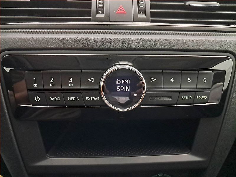 Škoda Rapid (2018) Spaceback 1.0 TSI - fotka 12 z 14