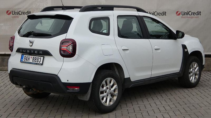 Dacia Duster 1.5 Blue dCi 4x4 Comfort - fotka 3 z 24