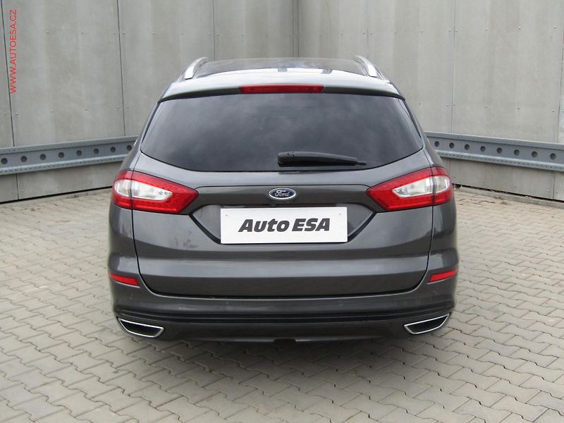 Ford Mondeo (2017) 2.0 TDCi, AT, autoAC - fotka 5 z 22