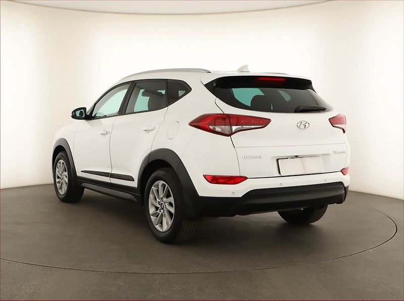 Hyundai Tucson (2017) 1.7 CRDi, Navi, Tempomat - fotka 4 z 15