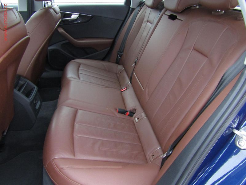 Audi A4 (2017) 2.0TDi Avant, AT, navi, park - fotka 10 z 24