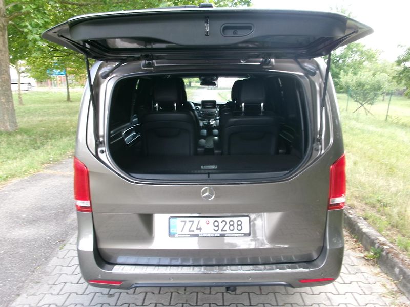 Mercedes-Benz Třídy V (2016) V 250 AVANTGARD AMG Line - fotka 8 z 33