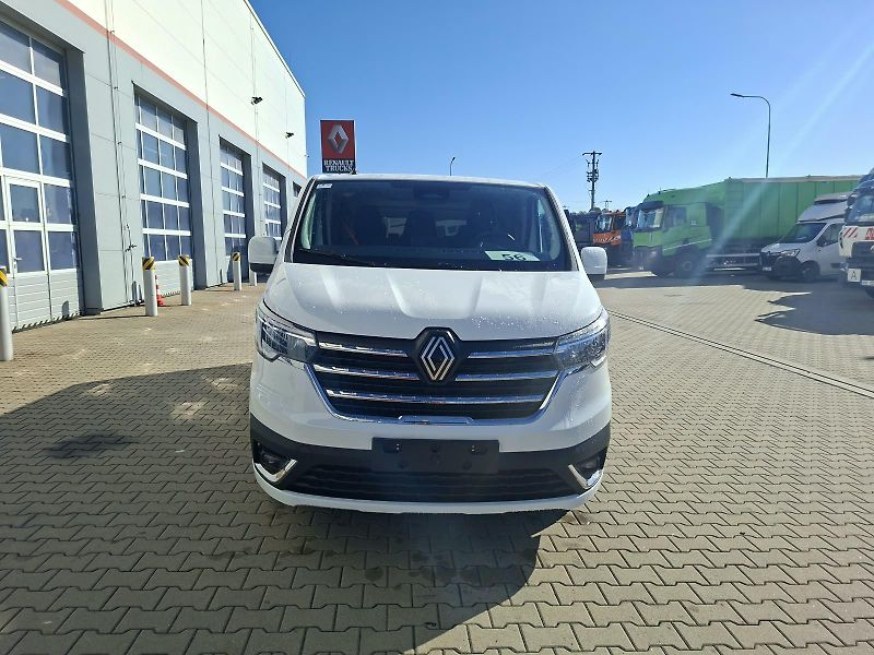 Renault Trafic (2026) L2H1 - 9 míst - fotka 2 z 23