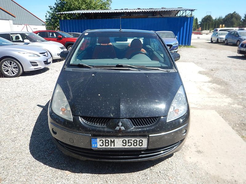 Mitsubishi Colt 1.5 i 80kw střecha nejde - fotka 4 z 14