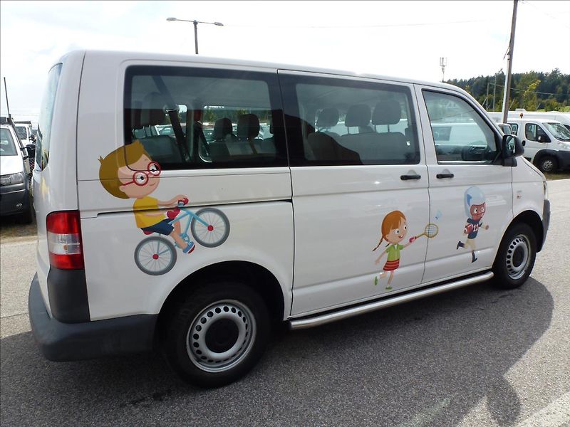 Volkswagen Transporter 2,0 TDI 9míst - fotka 8 z 46