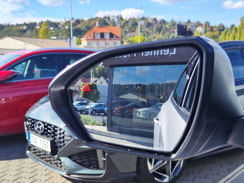 Hyundai Tucson 1.6 T-GDI/118kW N-Line DCT - fotka 17 z 34