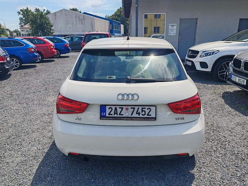 Audi A1 1.2 TFSI - fotka 6 z 18
