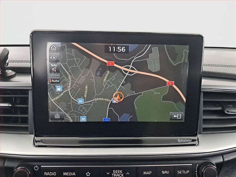 Kia Ceed (2019) 1.4 T-GDI, Serv.kniha, Navi - fotka 13 z 17