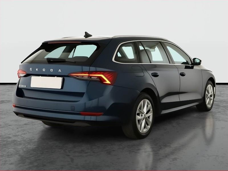 Škoda Octavia (2022) Style 1.5 TSI G-TEC, ČR,1.maj - fotka 5 z 15