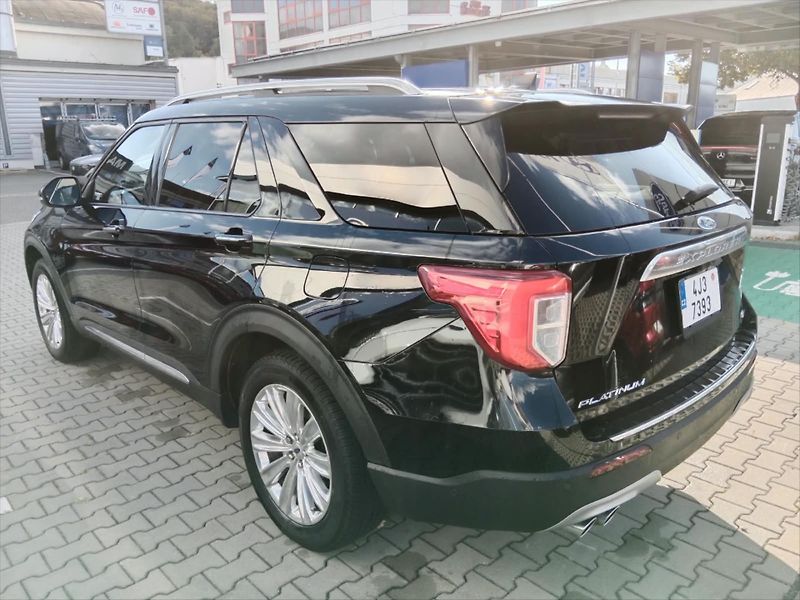 Ford Explorer 3,0 V6 EcoBoost PHEV  PLATINUM - fotka 5 z 19