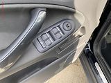 Ford Kuga (2009) 2.0 TDCi, Titanium, TZ, panor - náhled 12